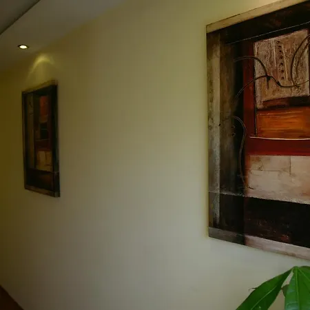 Hotel Garni Contact Belgrade